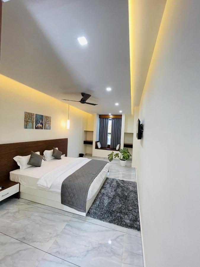 Miracle Hotel And Resorts Кожикоде Экстерьер фото