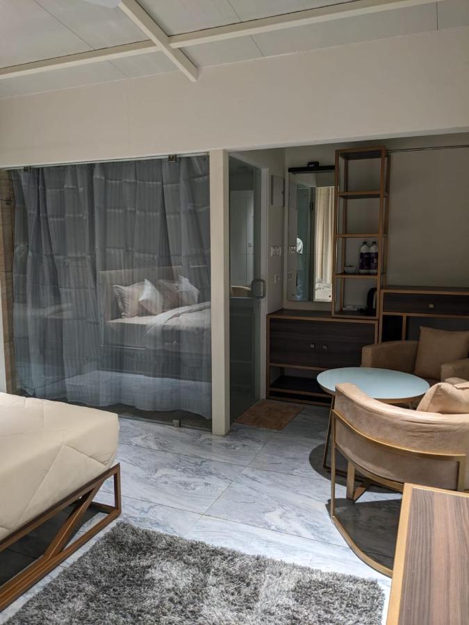 Miracle Hotel And Resorts Кожикоде Экстерьер фото